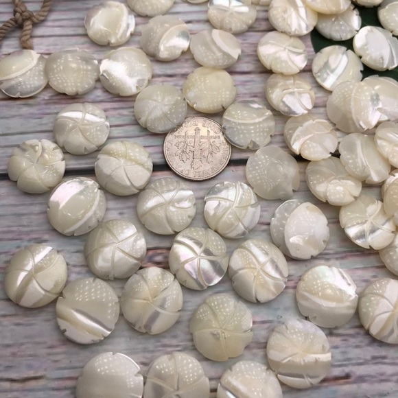 Vintage Hand Carved Mother of Pearl Shell Beads Jewelry Making Lot - Picture 16 of 16